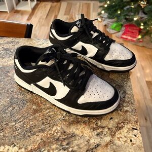 Nike Dunk Low Panda Women’s Size 8
